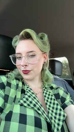 Customer photo 1